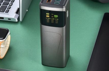 Hama Power Packs liefern 200 Watt Ladeleistung für Geräte (Foto: Hama GmbH & Co KG)